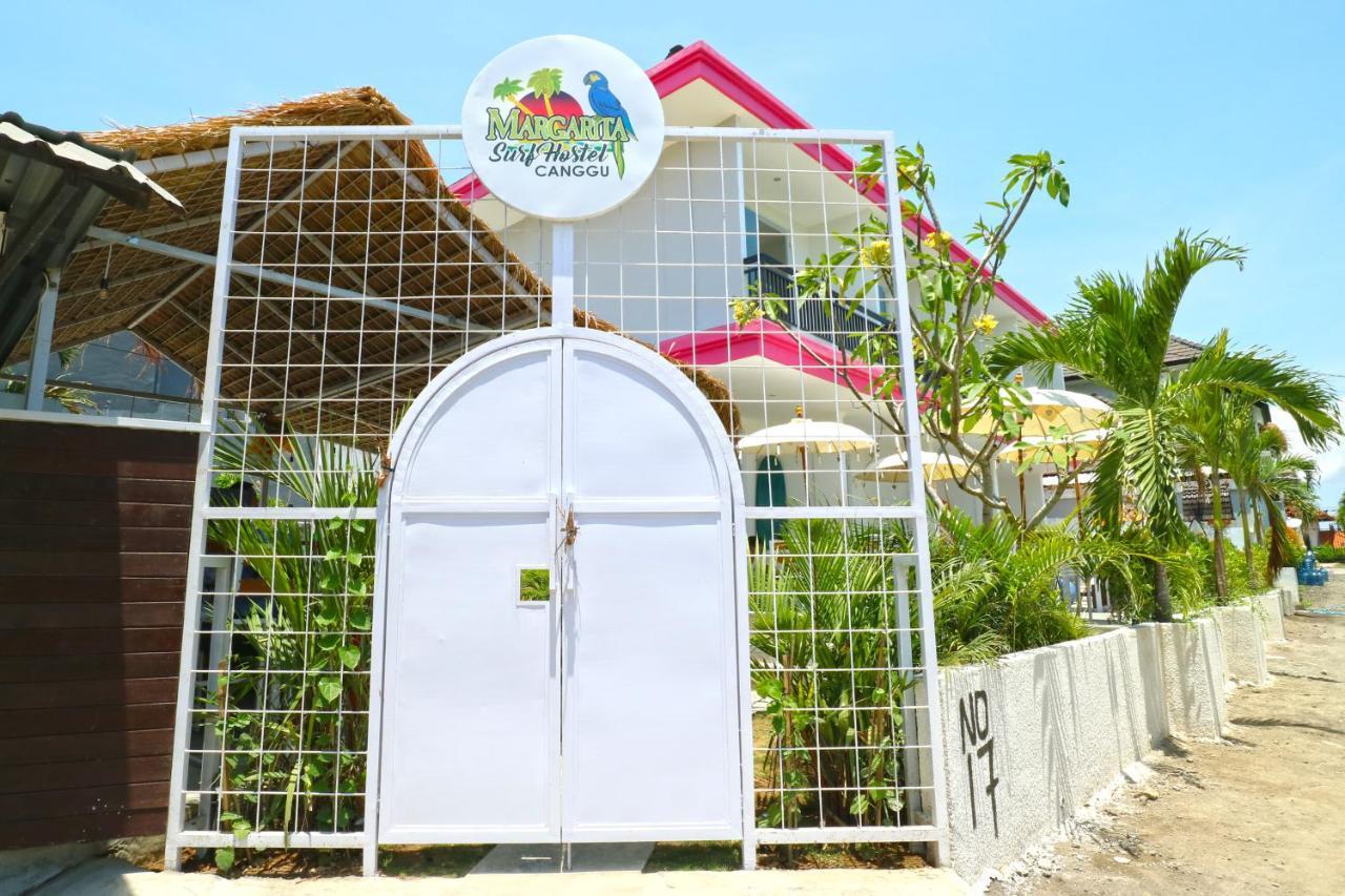 Margarita Surf Hostel Canggu Exterior foto